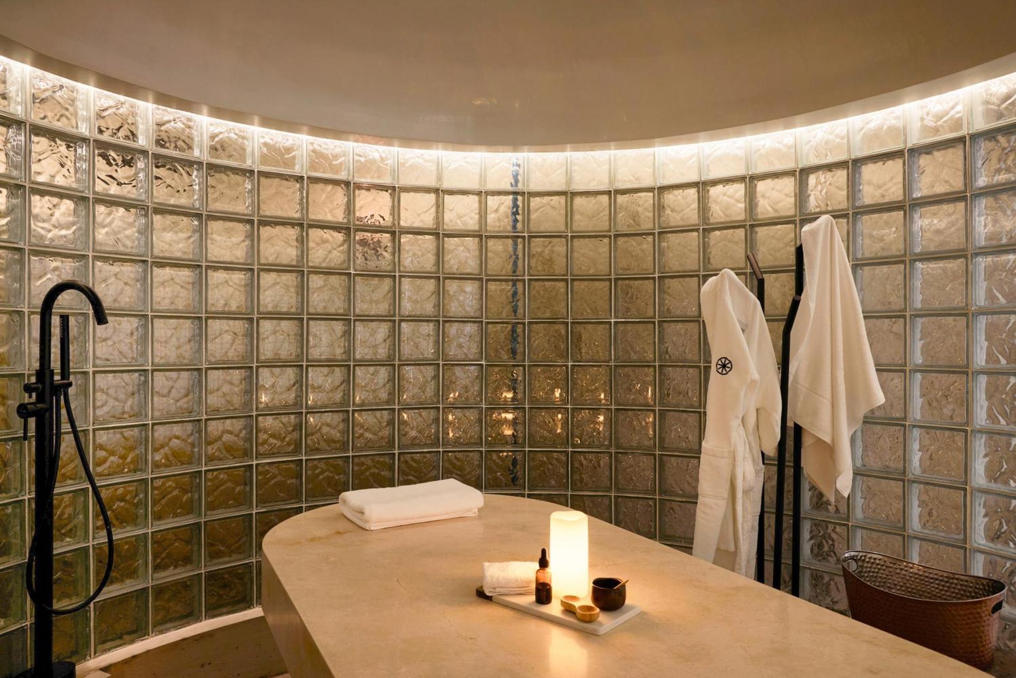 Wellcomm Spa & Hotel メデジン エクステリア 写真